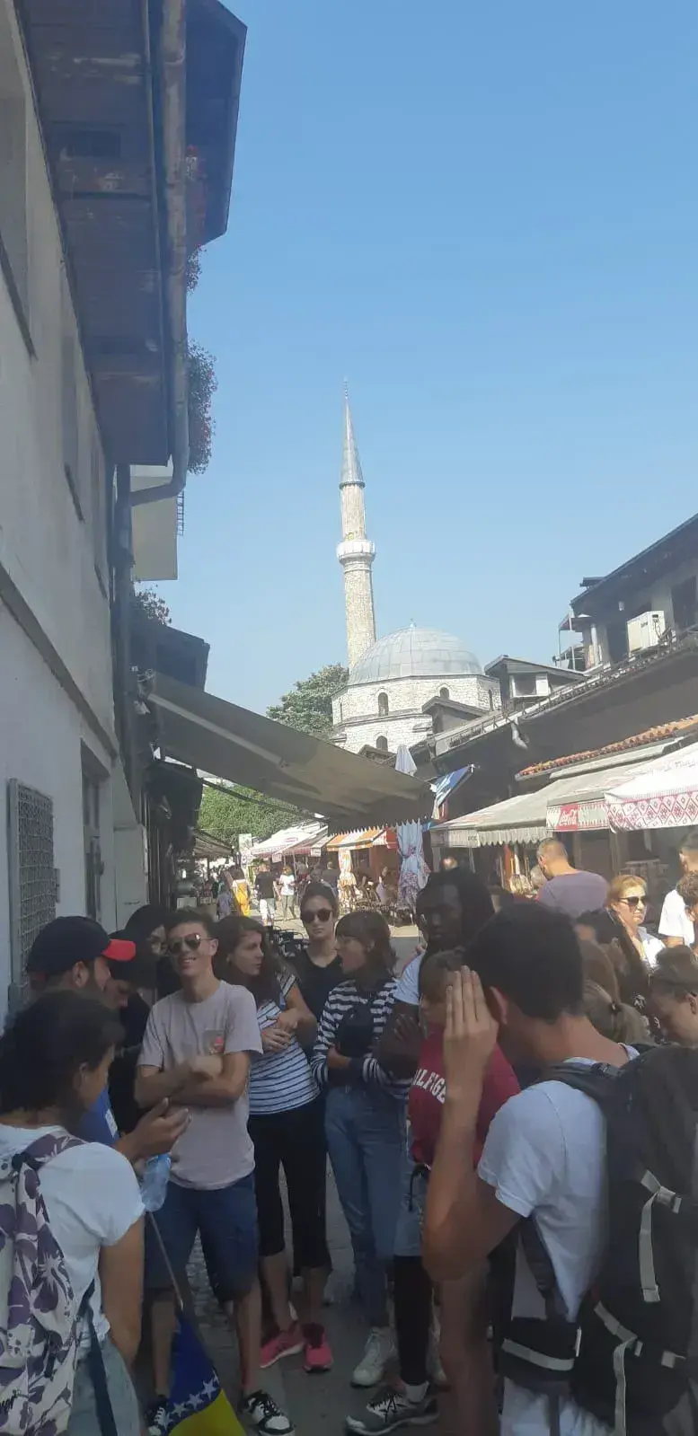 Sarajevo Free Walking Tour near historical Sarajevo attractions
