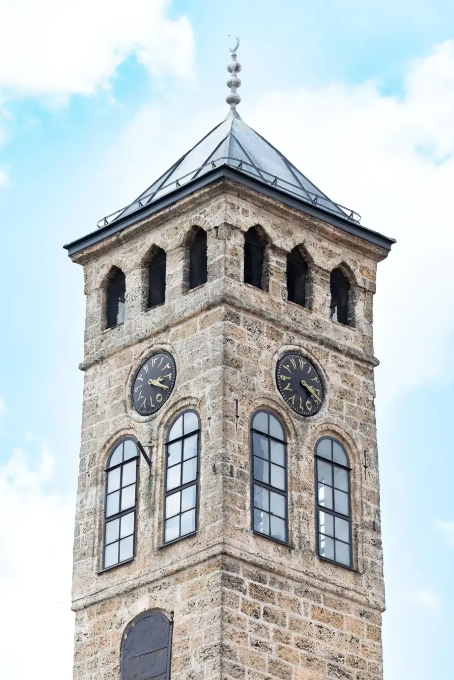 Baščaršija Neighbourhood Guide: Sarajevo's Ottoman Heart